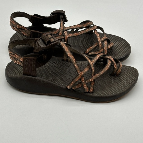 Chaco ZX2 Yampa J105016 Strappy Brown Toe Loop Water Sandals US Women's Size 9 - Picture 1 of 11